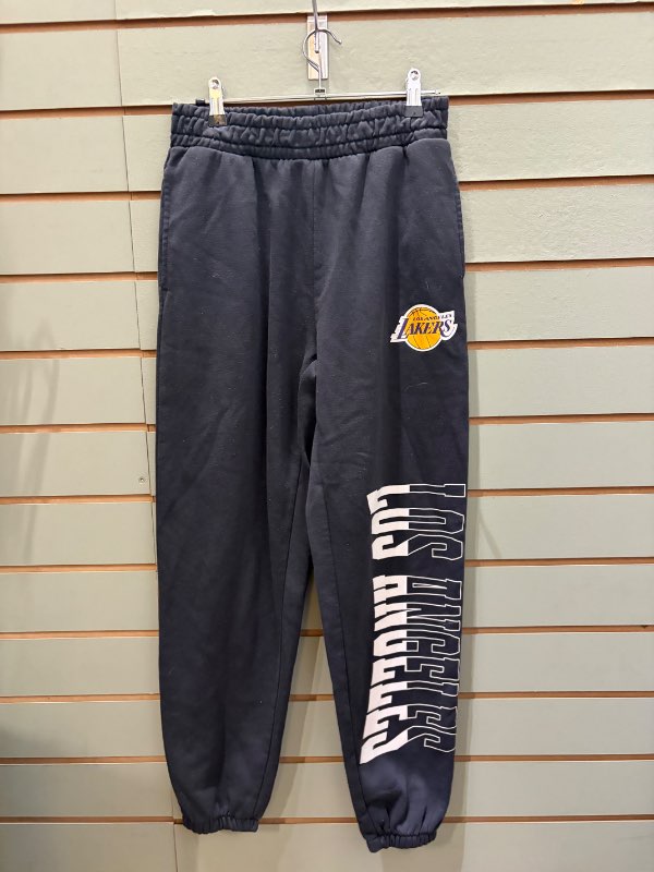 lakers kosybuxur