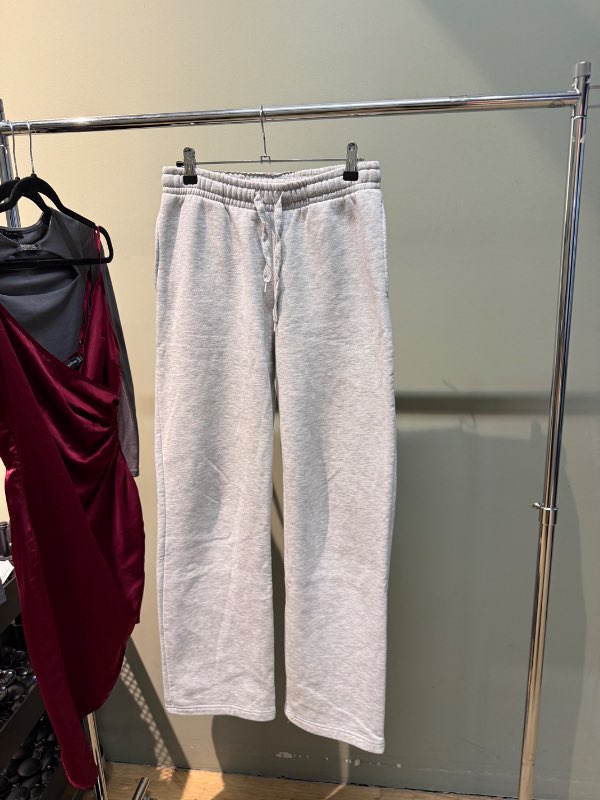 Gina Tricot buxur