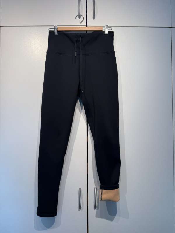 Born Primitive flísleggings **