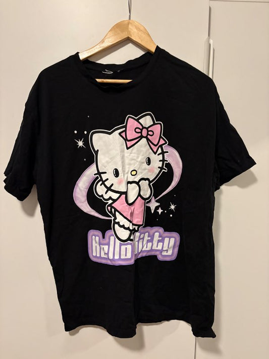 Hello kitty tshirt