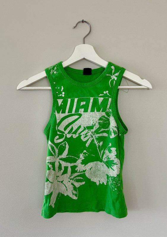 Urban Outfitters grænn graphic bolur