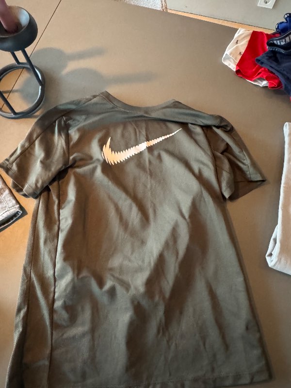 Nike bolur