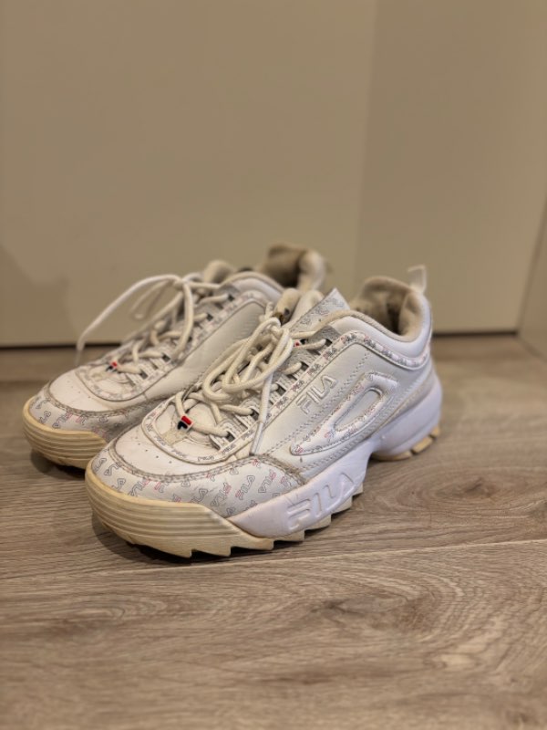 Fila strigaskór st 40