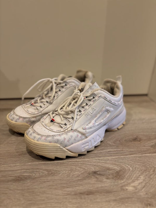 Fila strigaskór st 40