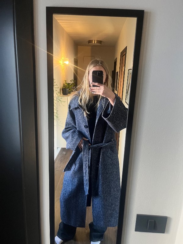 Lindex kápa dökkblá