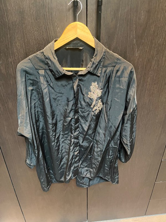 Zara svört skyrta metallic