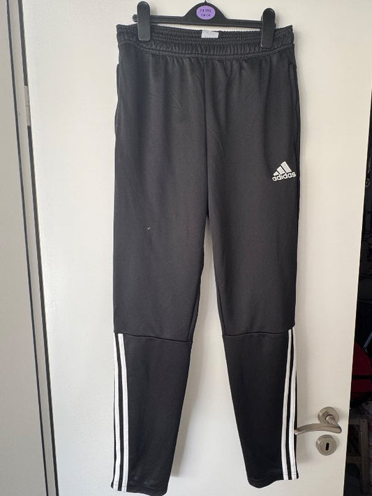 Adidas buxur