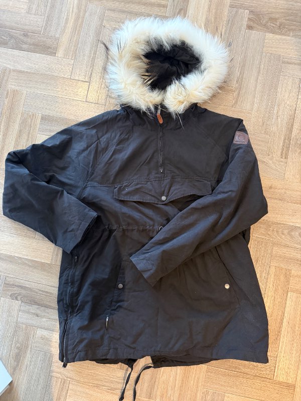 Cintamani anorakkur
