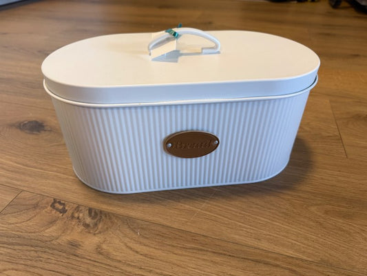 Brauðbox hvitt