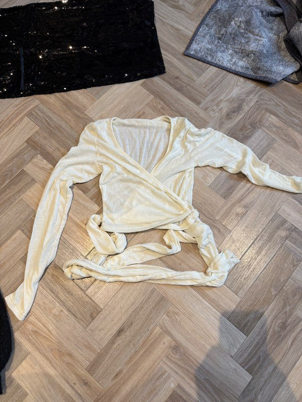 Wrap peysa