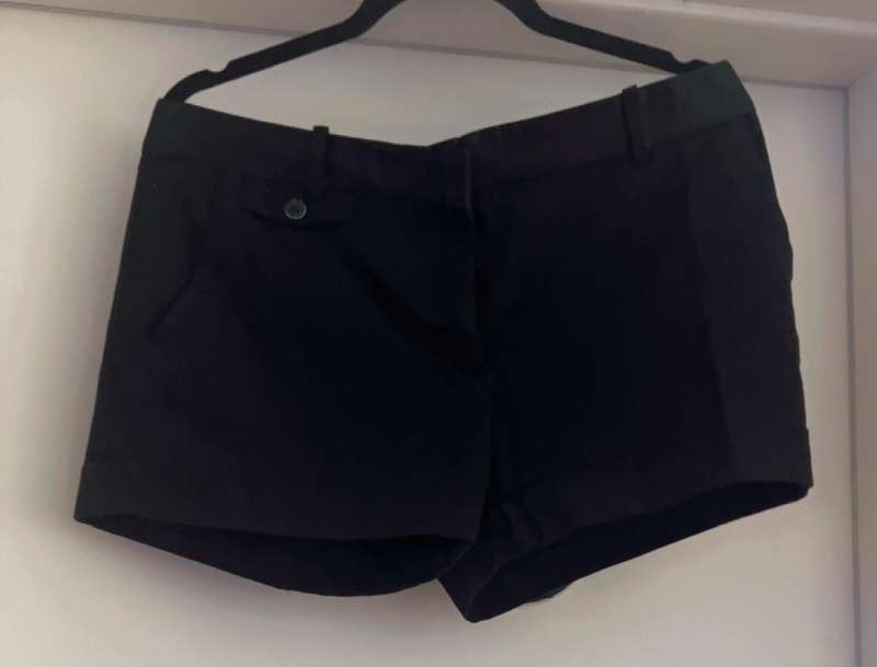 Zara Basic Stuttbuxur (Svartur)