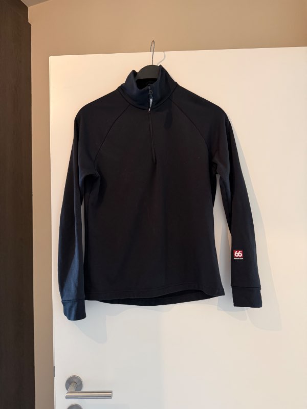 66 norður svört peysa