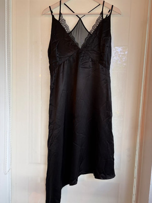 Kjóll sv. Satin zara