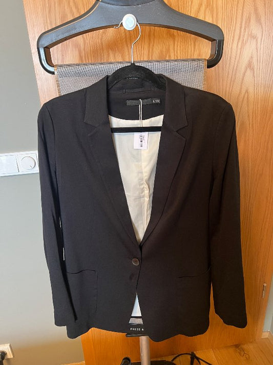 Uniqlo jakki svartur