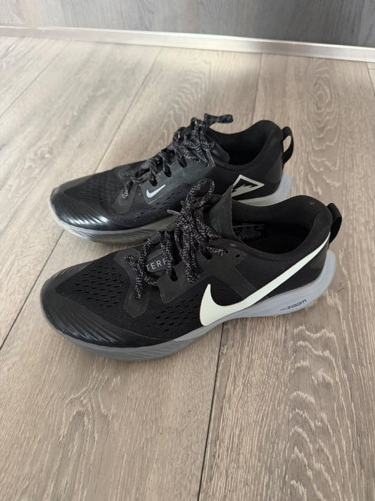 Nike trail hlaupaskór