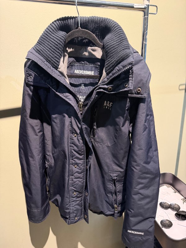 Abercrombie úlpa