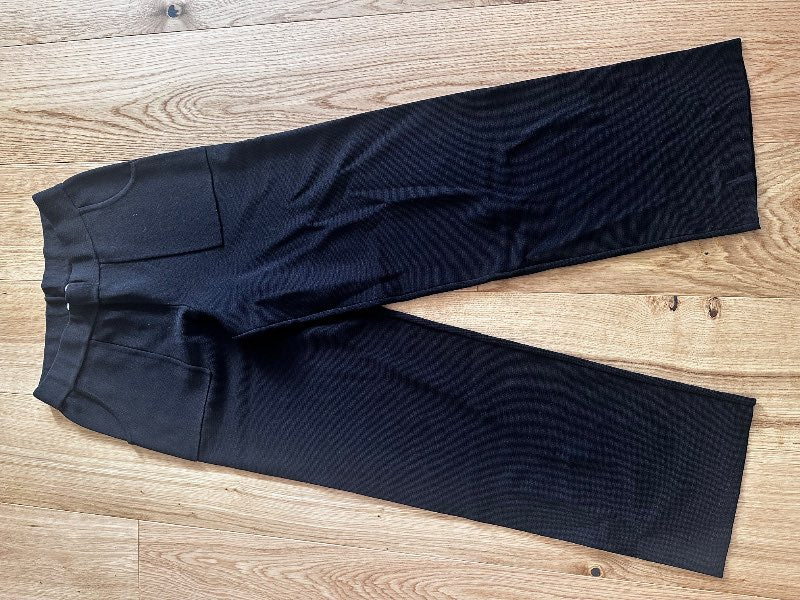 Buxur svartar