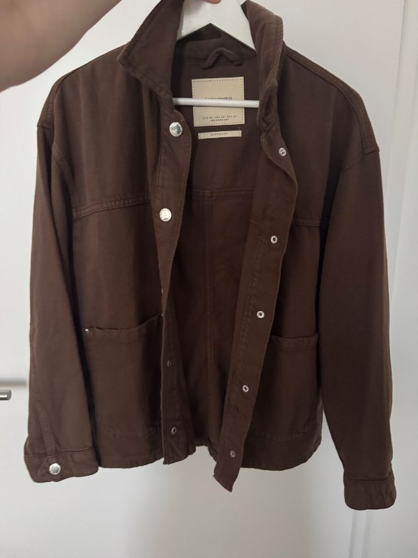 Stradivarius brúnn jakki