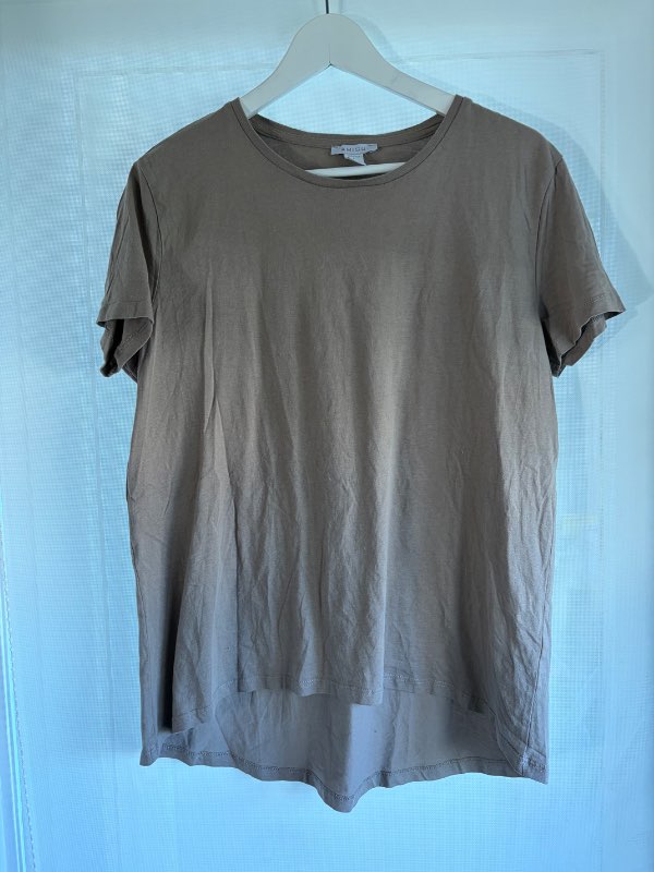 Beige bolur