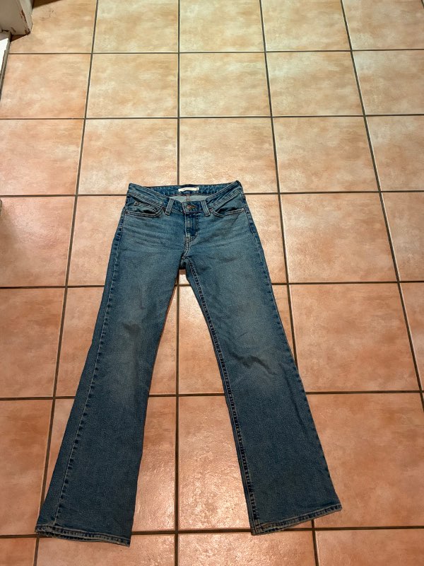 Levi’s super low boot