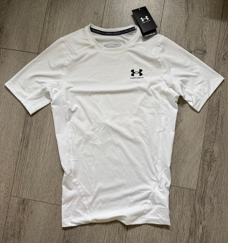 Under armour bolur - S