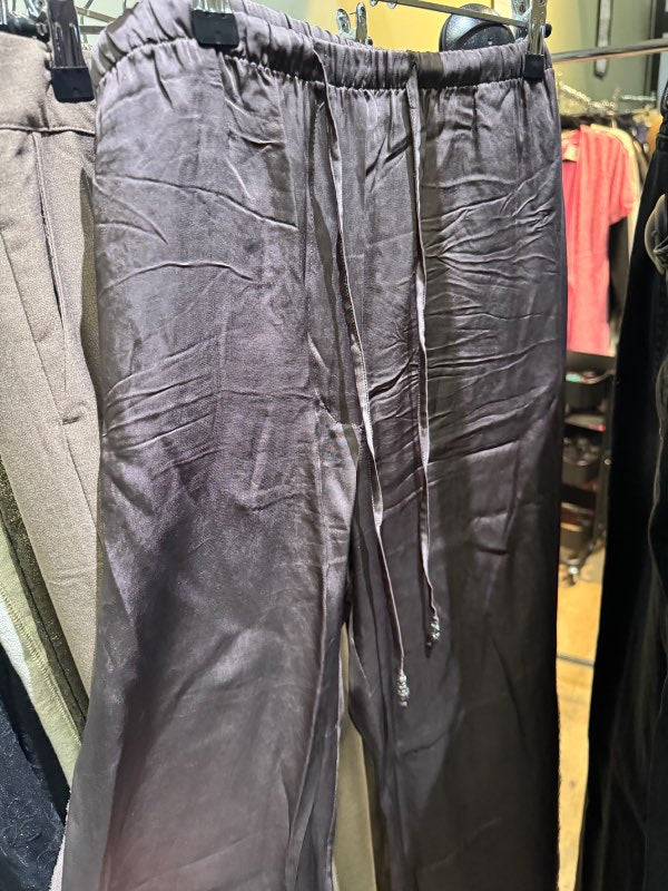 Gráar Zara buxur