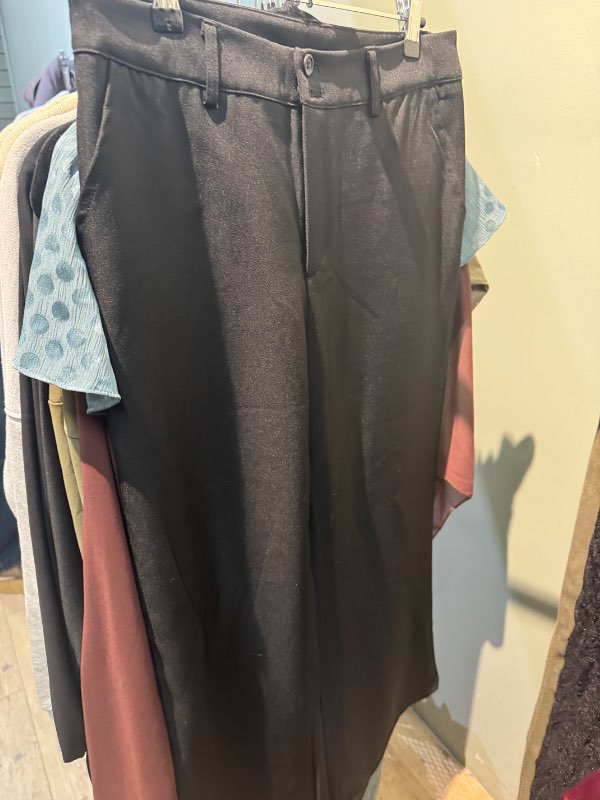 Svartar forever21 buxur