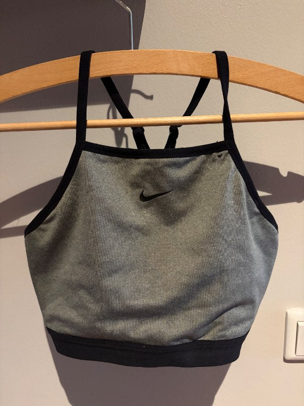NIKE íþróttatoppur grár
