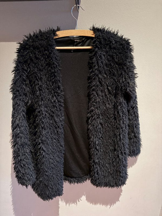 Gina Tricot loðjakki