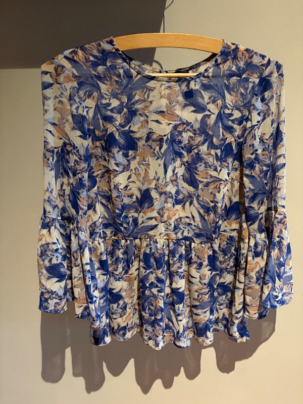 Vero Moda blússa blóma blá