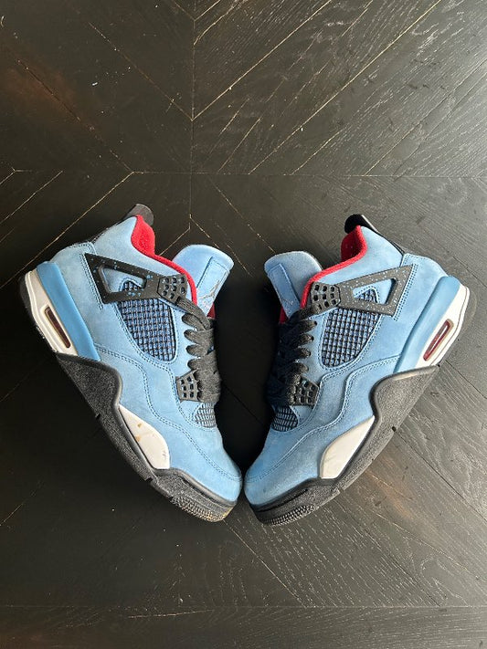 Jordan 4 Travis Scott (fake)