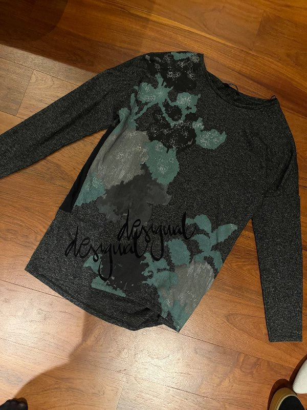 Desigual peysa