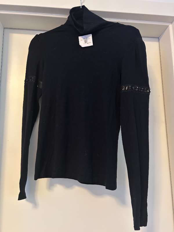 Polo Garage ( Black )