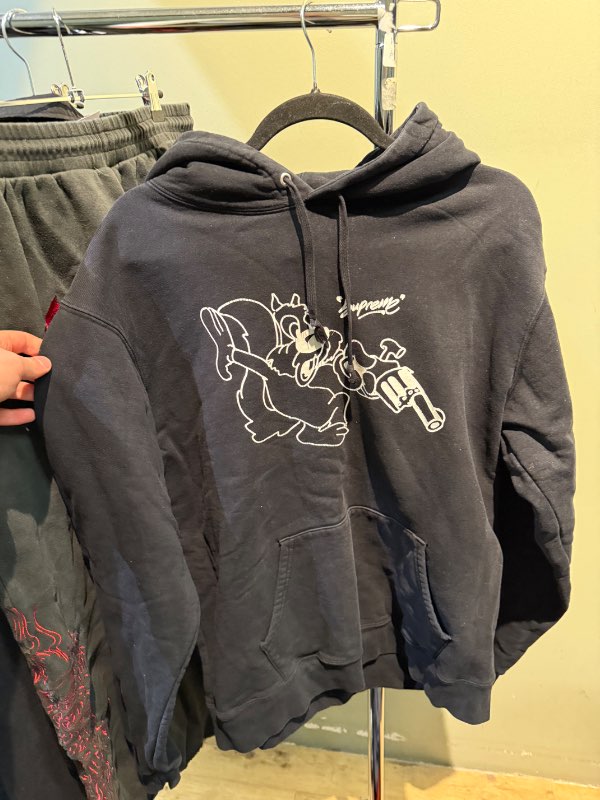 Supreme hettupeysa