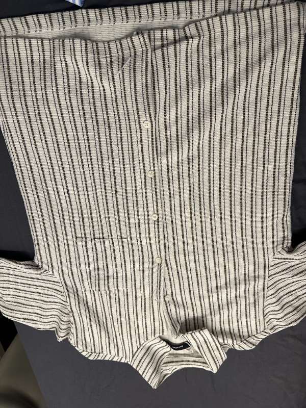 Bershka Stutterma skyrta