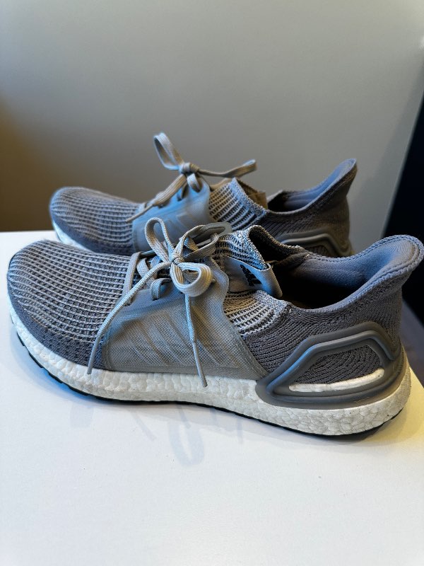 Adidas hlaupaskór