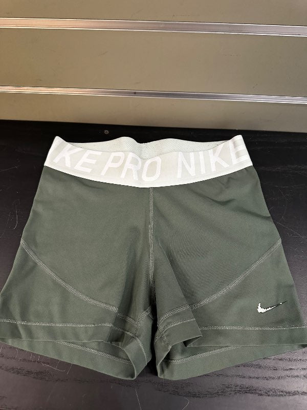 Nike Pro stuttbuxur grænar