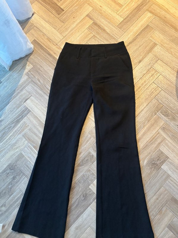 Venderbys buxur