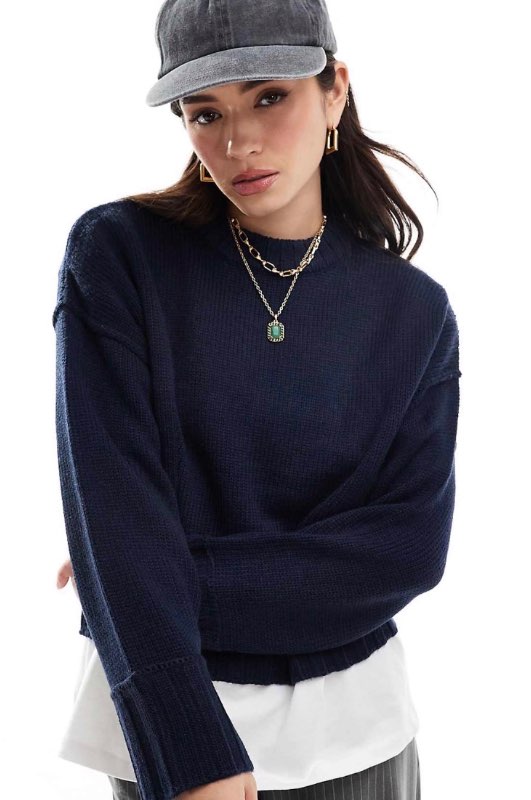 Dökkblá knit peysa