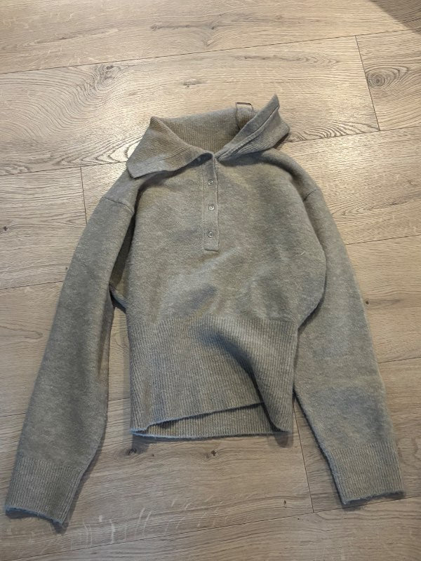 Zara hneppupeysa