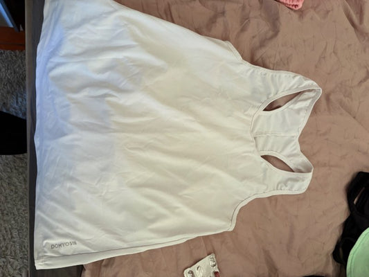 Íþróttabolur