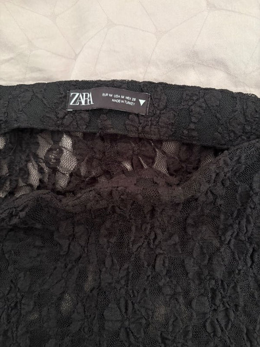 Zara blúndubuxur