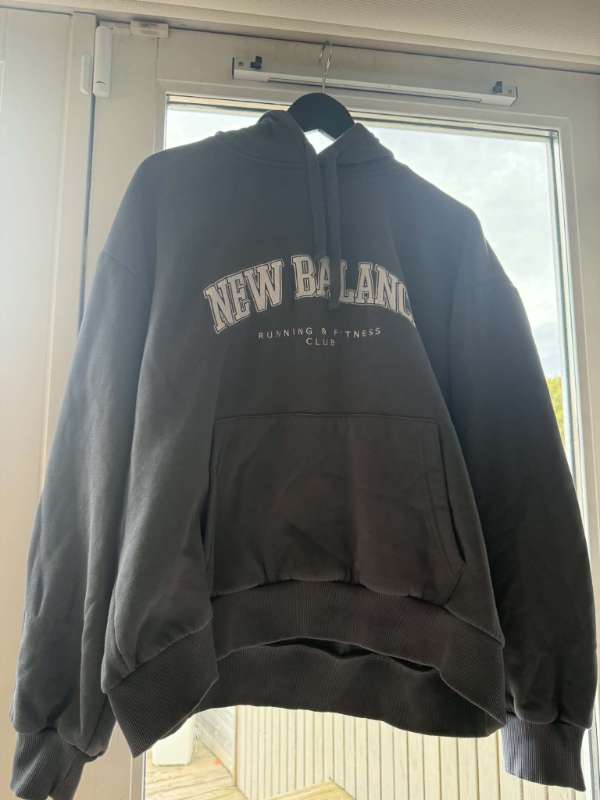 New Balance hettupeysu