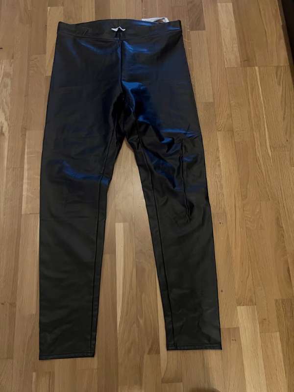 Oroblu svartar pleður buxur