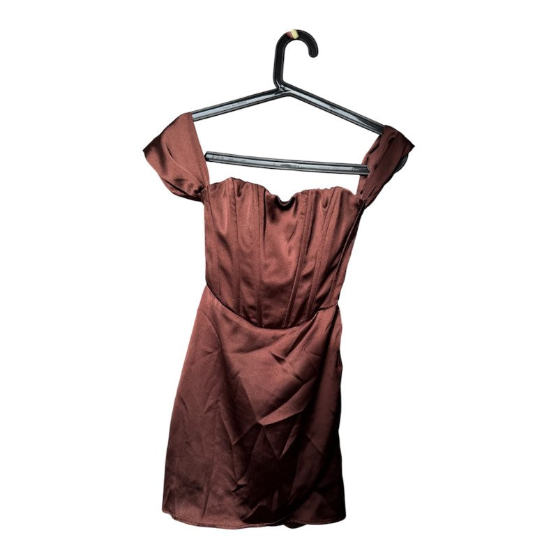 Bershka brúnn mini kjóll