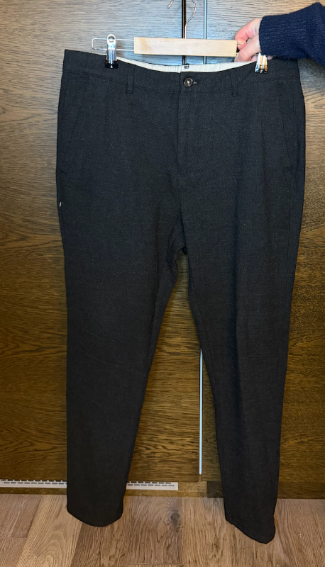 Zara Buxur - US42