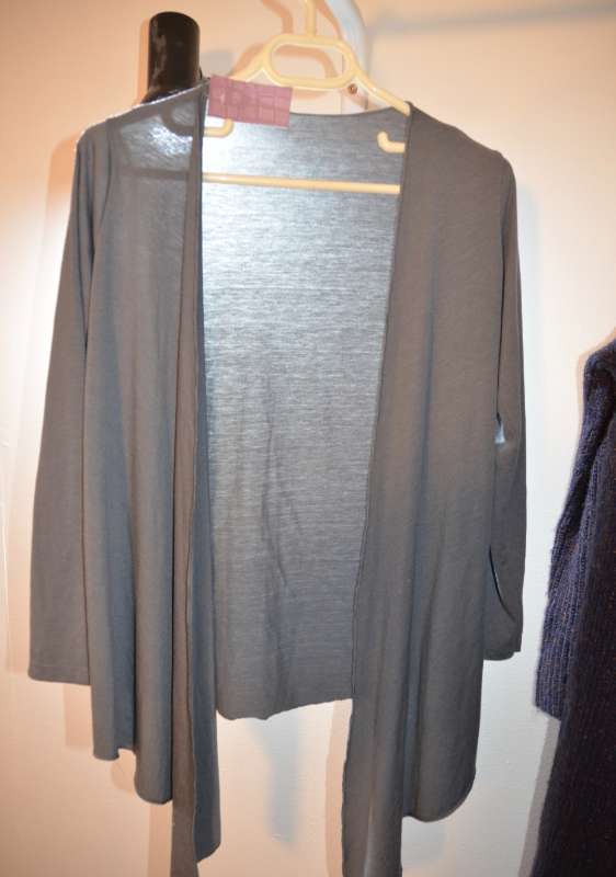Grey golla