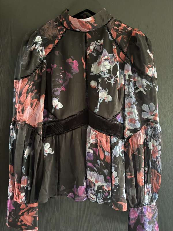 Ted Baker blússa
