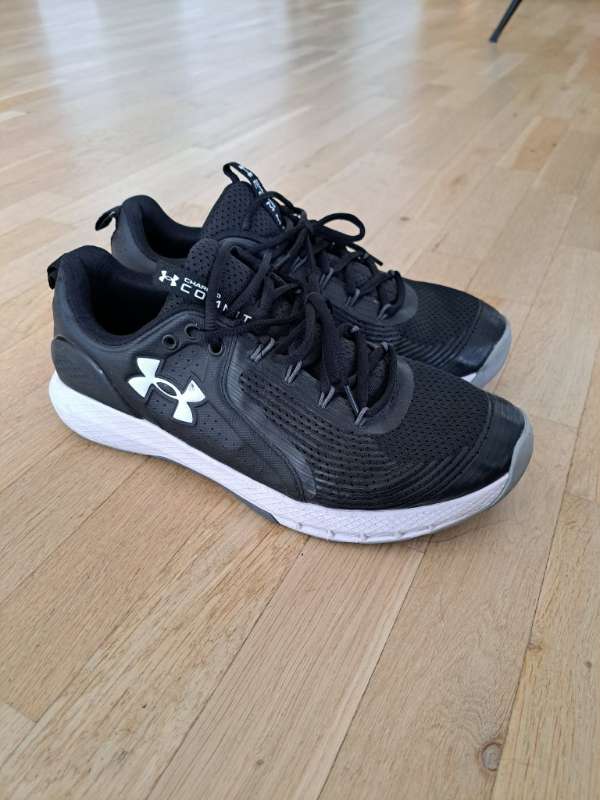 Under Armour skór