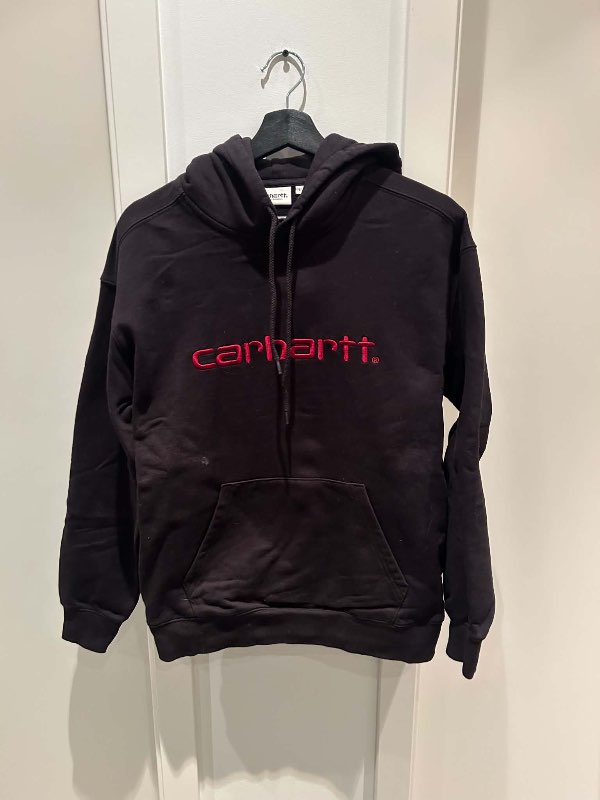 Carhartt hettupeysa